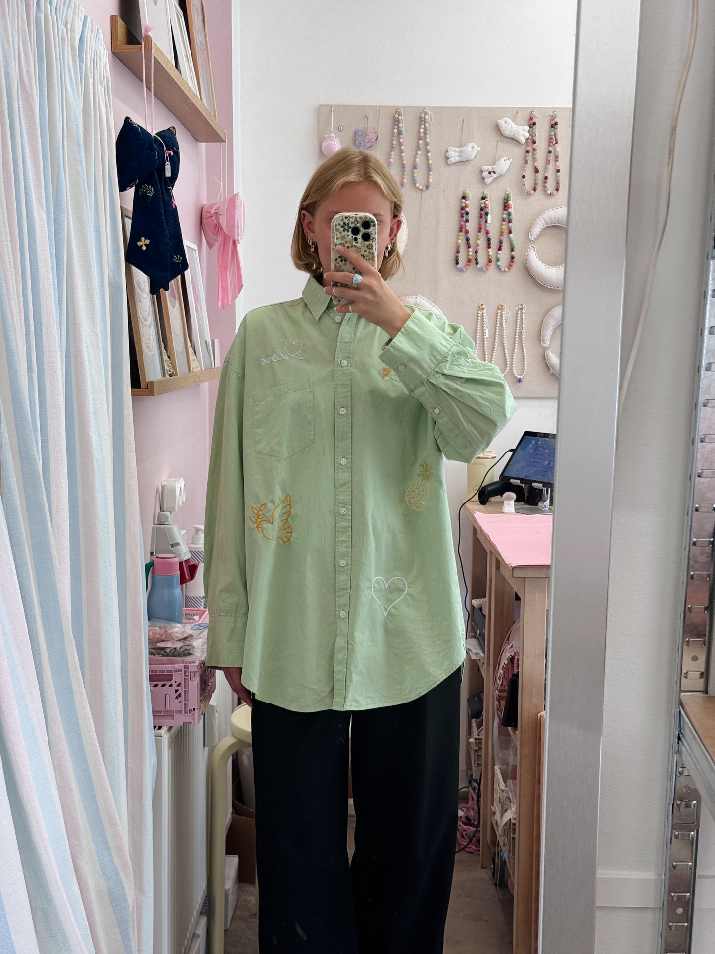 Skjorte m. broderi | Medium