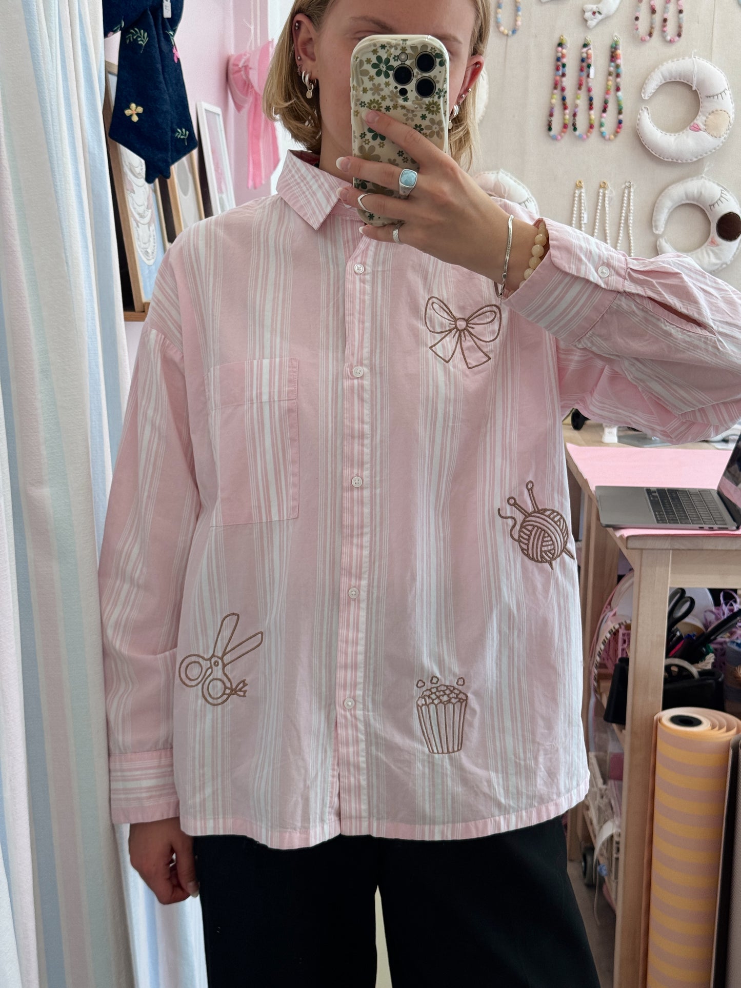 Skjorte m. broderi | Small