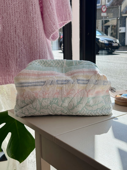 Clutch, pastel | "One of a kind"