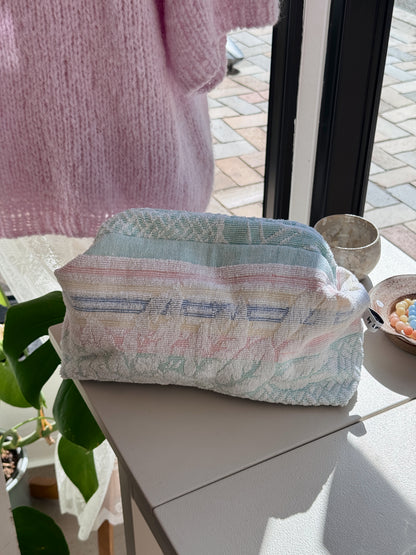 Clutch, pastel | "One of a kind"