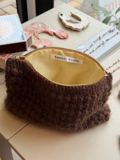 Bubble Clutch, standard | Mørk brun
