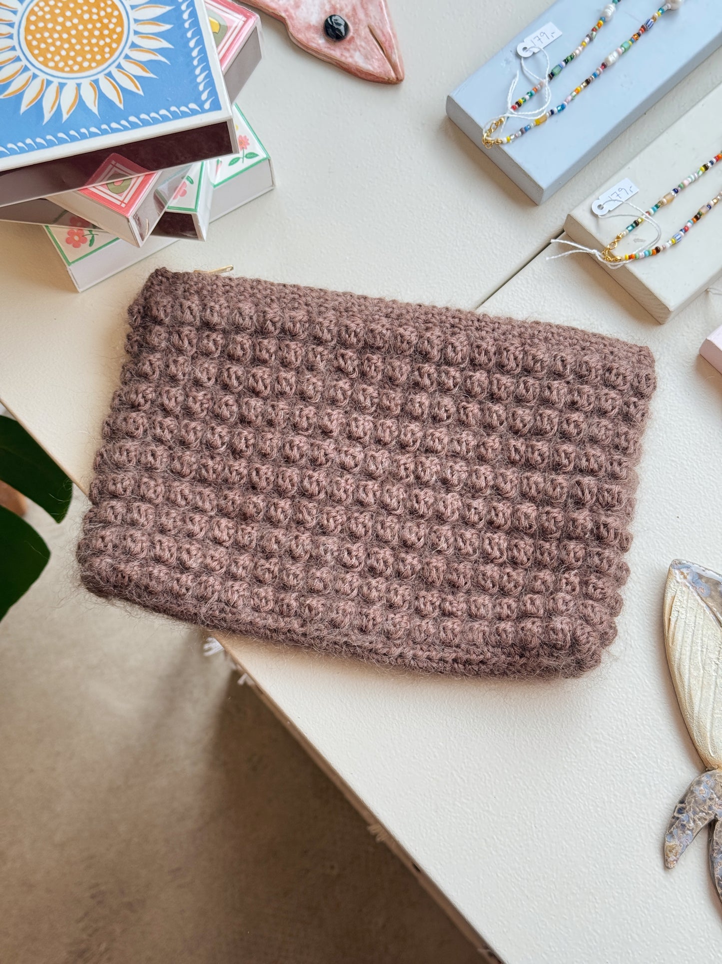 Bubble Clutch, standard | Mørk brun