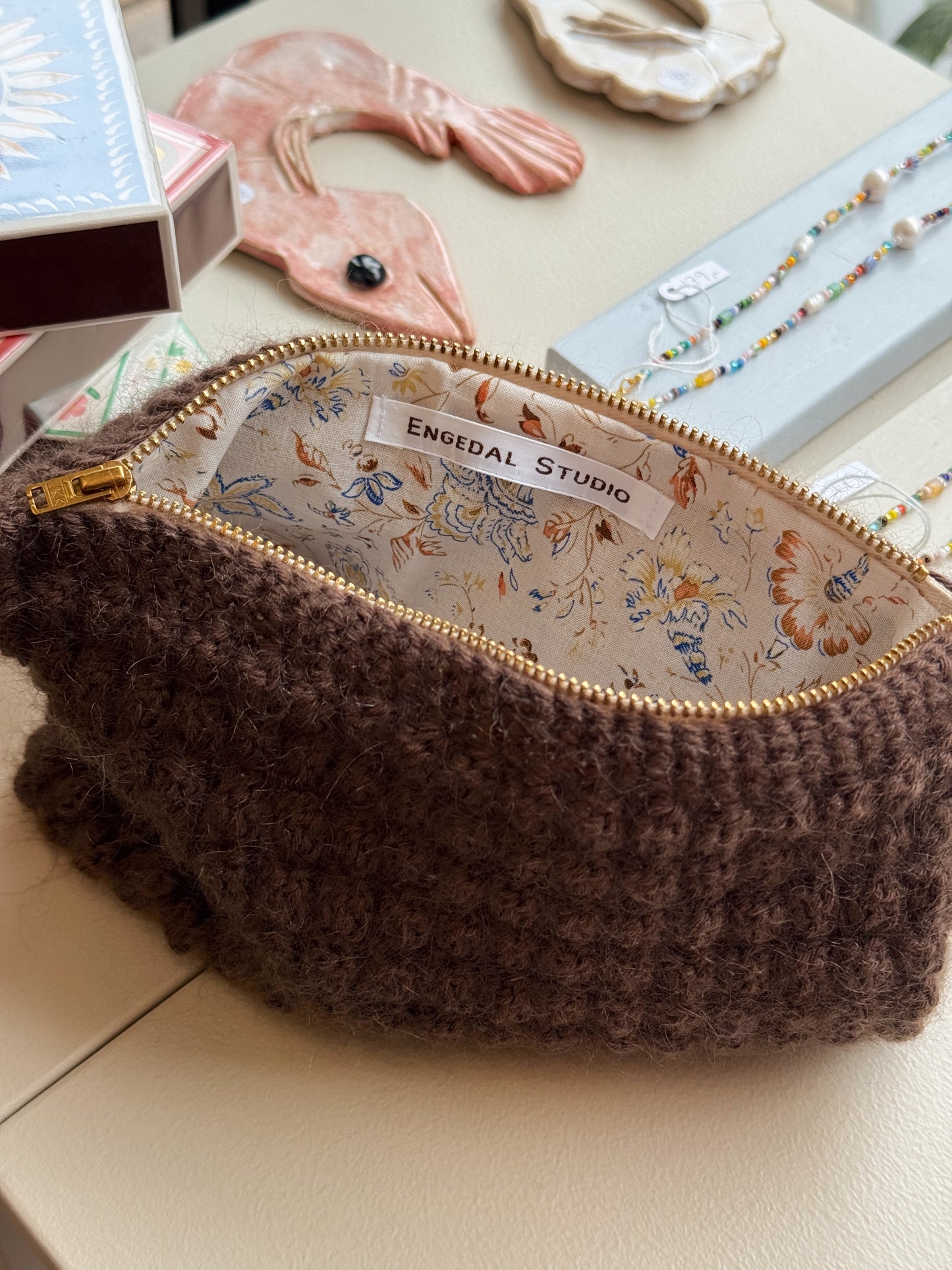 Bubble Clutch, standard | Mørk brun
