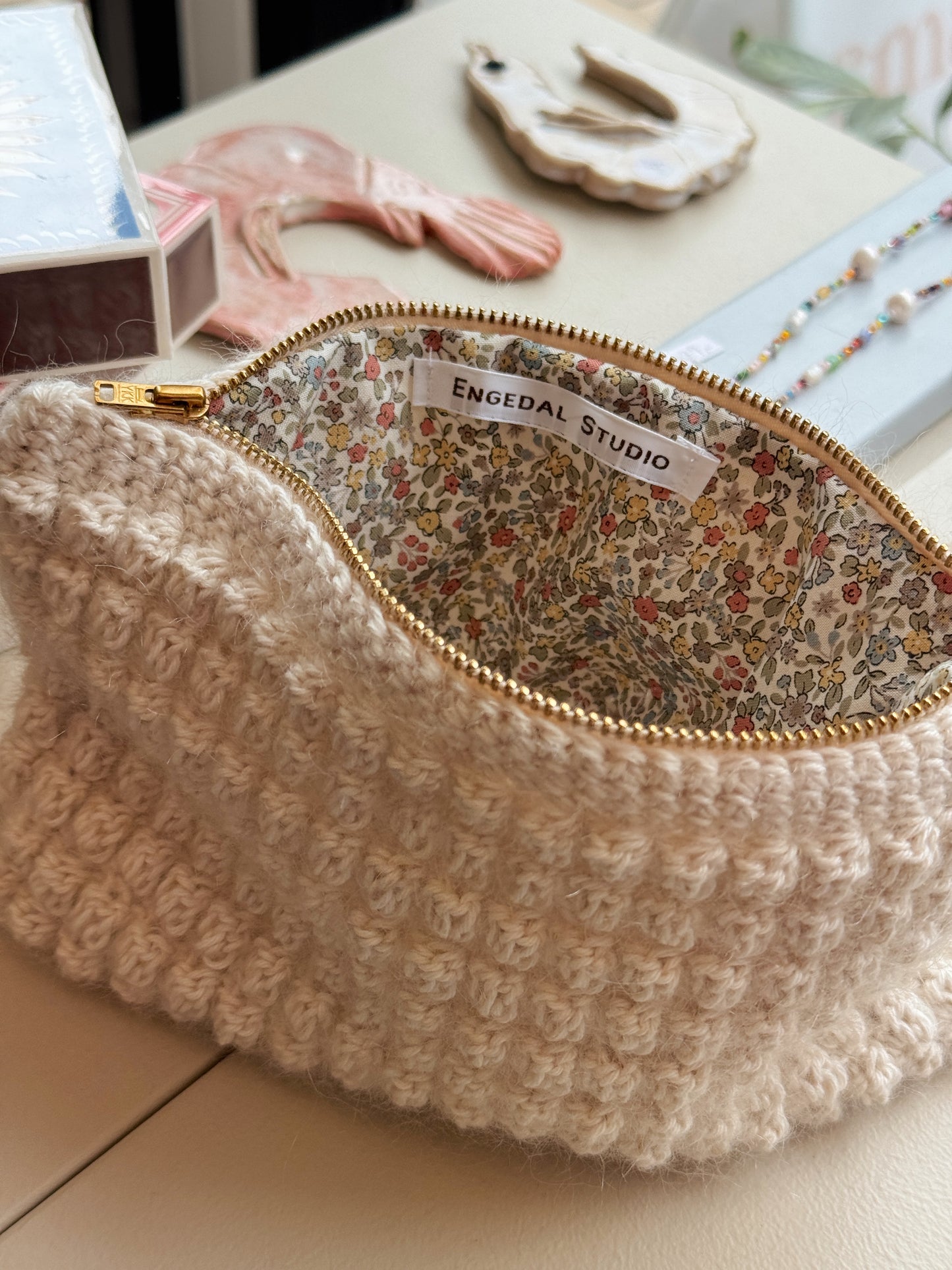 Bubble Clutch, standard | Offwhite