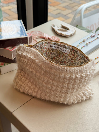 Bubble Clutch, standard | Offwhite