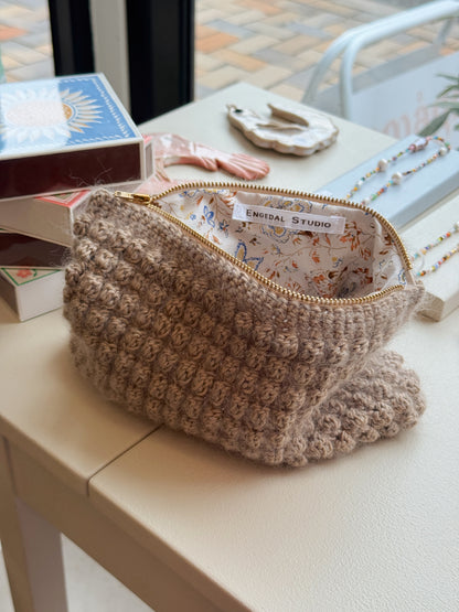 Bubble Clutch, standard | Lys brun
