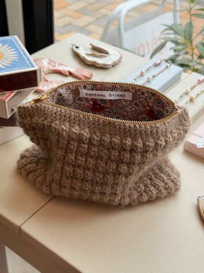Bubble Clutch, standard | Lys brun